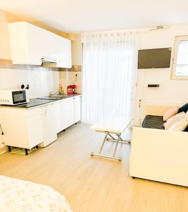 Appartement Front De Mer Canet-en-Roussillon Kültér fotó